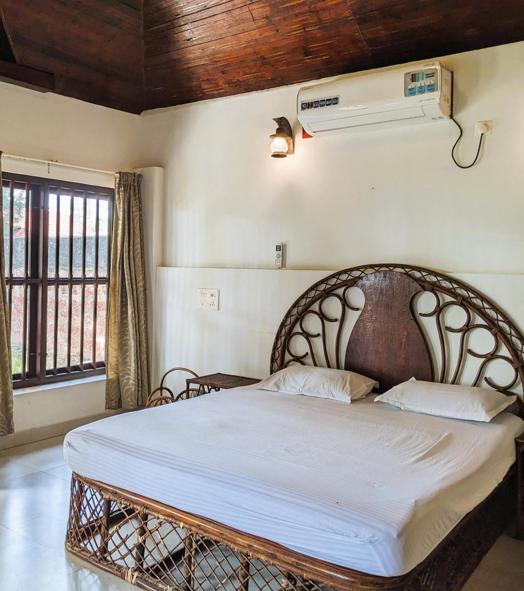 Baycliff Cottages Варкала Екстер'єр фото